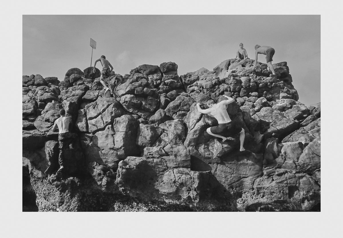 Jump Rock Waimea Bay